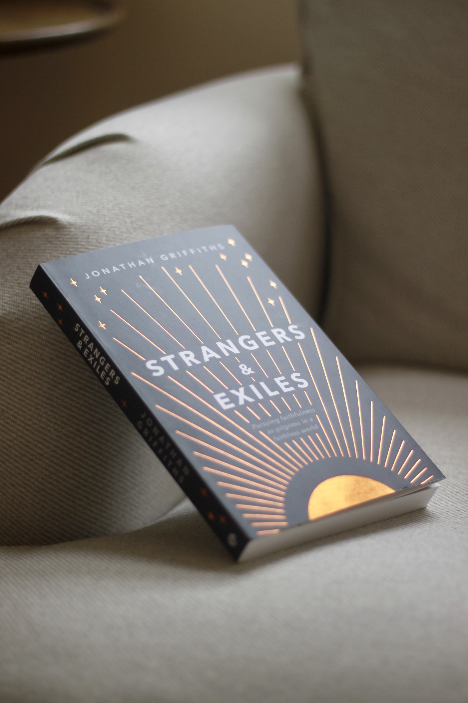 Devotional bundle: Strangers & Exiles / Surprised by Jesus