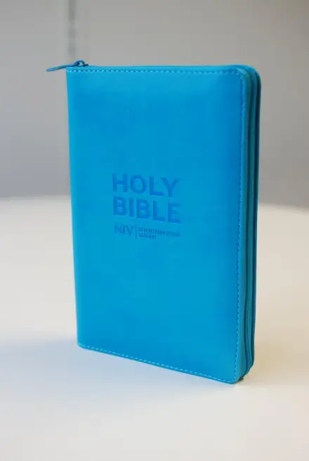 NIV Pocket Cyan Soft-tone Bible with Zip