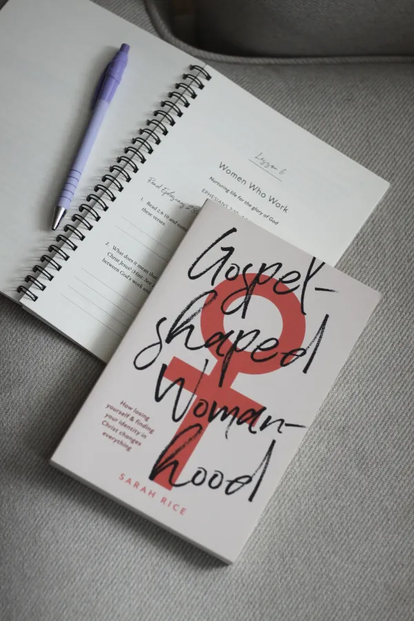 Gospel-Shaped Woman Book Group 10 pack