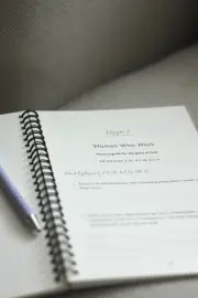 Gospel-Shaped Woman Book Group 10 pack